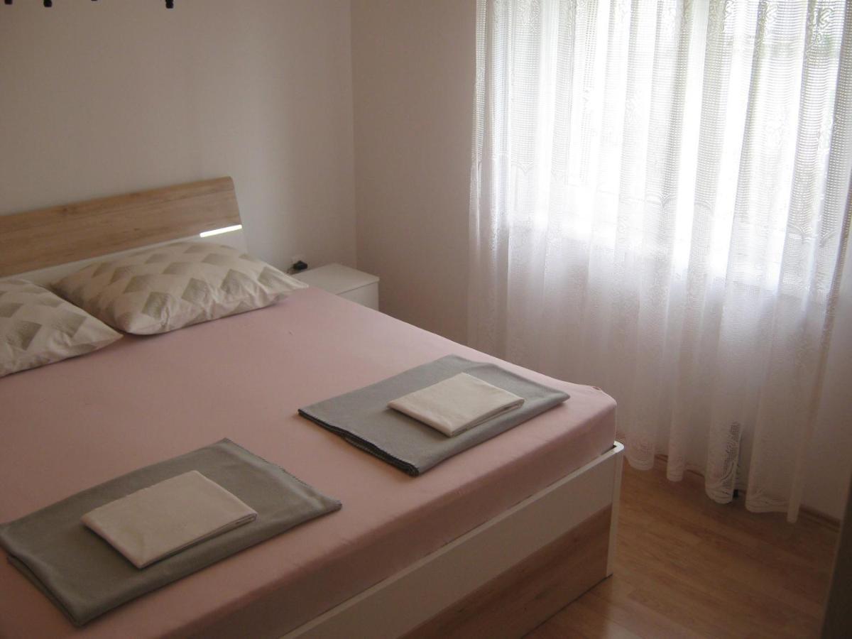 Apartment Matej Crikvenica Bagian luar foto