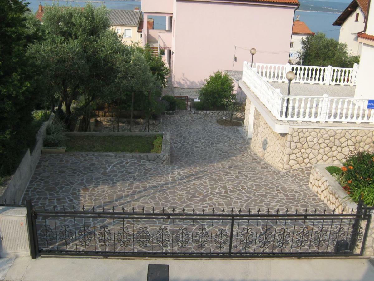 Apartment Matej Crikvenica Bagian luar foto